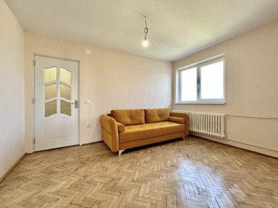 Vanzare Apartament 3 camere, confort 2, complet renovat, Gheorgheni