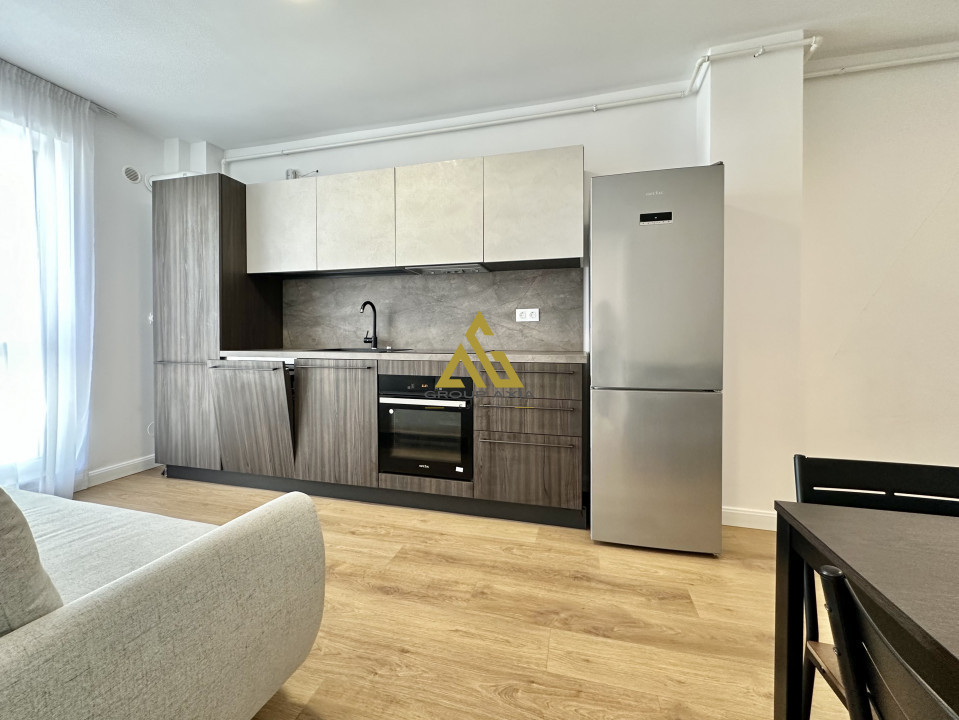 Inchiriere Apartament cu 2 camere, garaj, Andrei Muresanu Sud