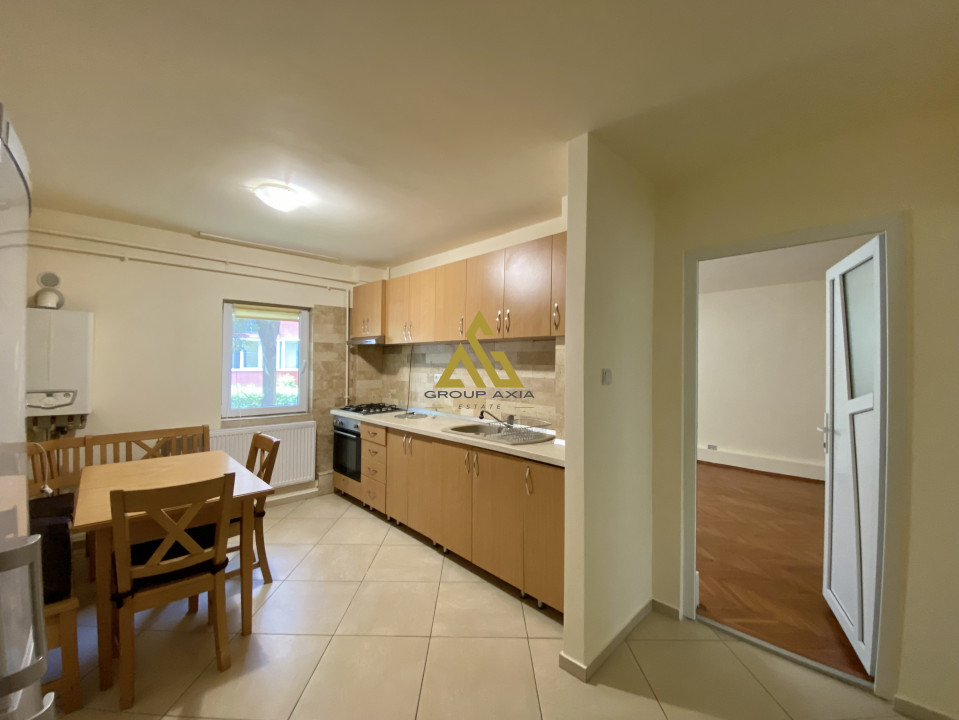 Apartament 3 camere decomandate, Zorilor, zona Piata Zorilor