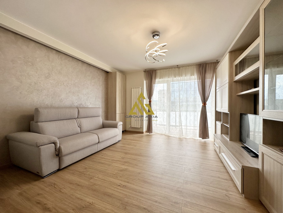 Apartament 2 camere, zona centrala - Scala Center, garaj