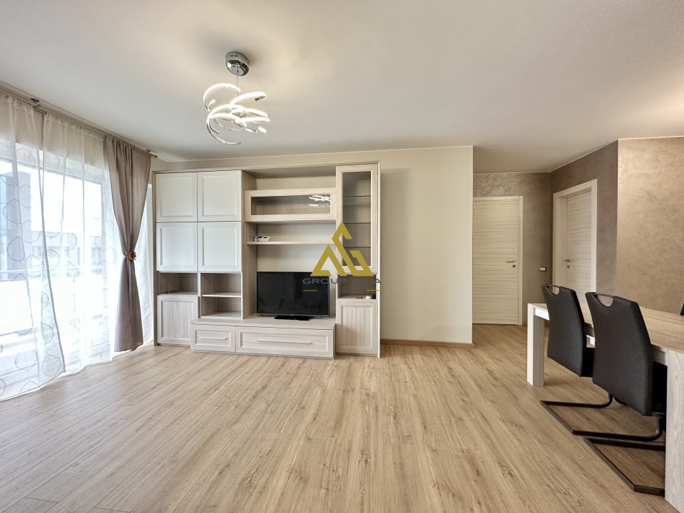 Apartament 2 camere, zona centrala - Scala Center, garaj
