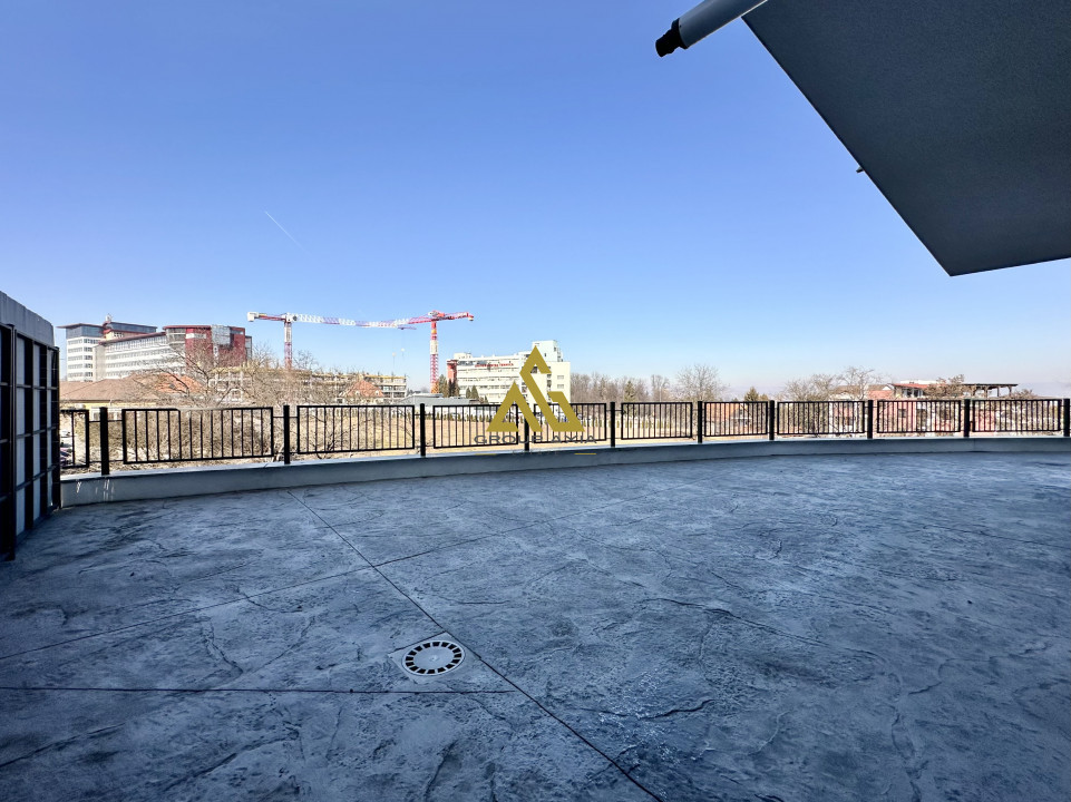Apartament 2 camere, terasa 93 mp, garaj, Andrei Muresanu Sud