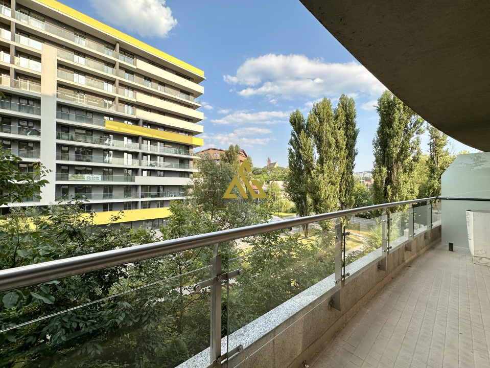 Inchiriere Apartament 2 camere, 72 mp, orientare est, Plopilor Vest