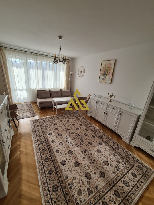 Apartament 3 camere decomandate,Andrei MUresanu,etaj 2