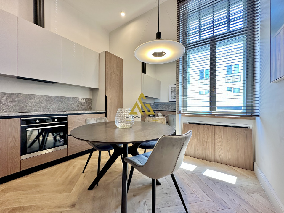 Apartament exclusivist 70 mp cu balcon si parcare, zona ultracentrala Cluj