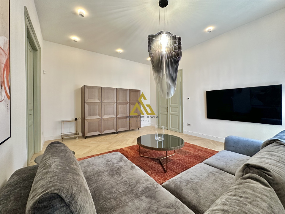Apartament exclusivist 70 mp cu balcon si parcare, zona ultracentrala Cluj