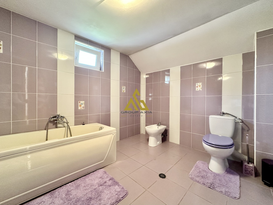 Casa individuala, 4 camere, 200 mp utili, garaj/gradina, Dambul Rotund