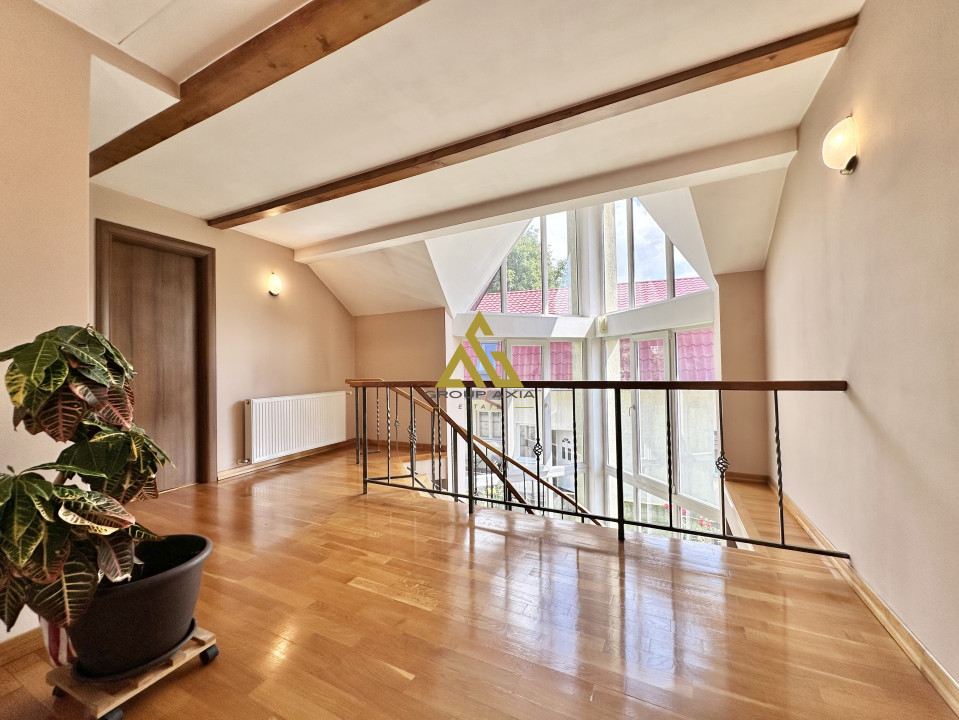 Casa individuala, 4 camere, 200 mp utili, garaj/gradina, Dambul Rotund