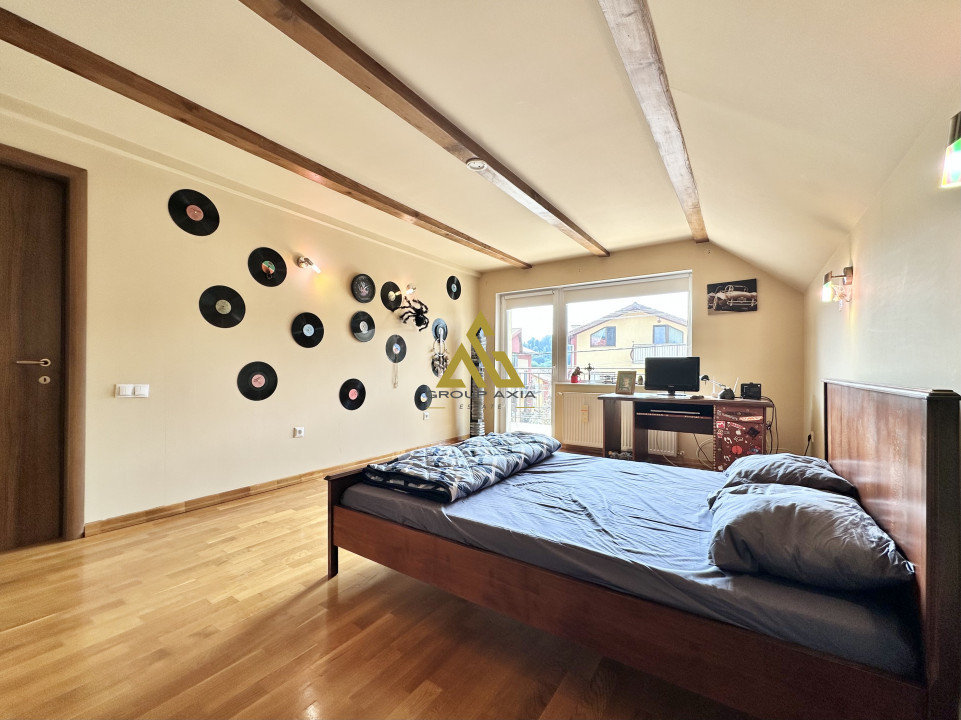 Casa individuala, 4 camere, 200 mp utili, garaj/gradina, Dambul Rotund