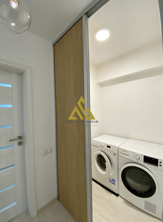 Apartament 2 camere, 63 mp, zona centrala - Scala Center, garaj