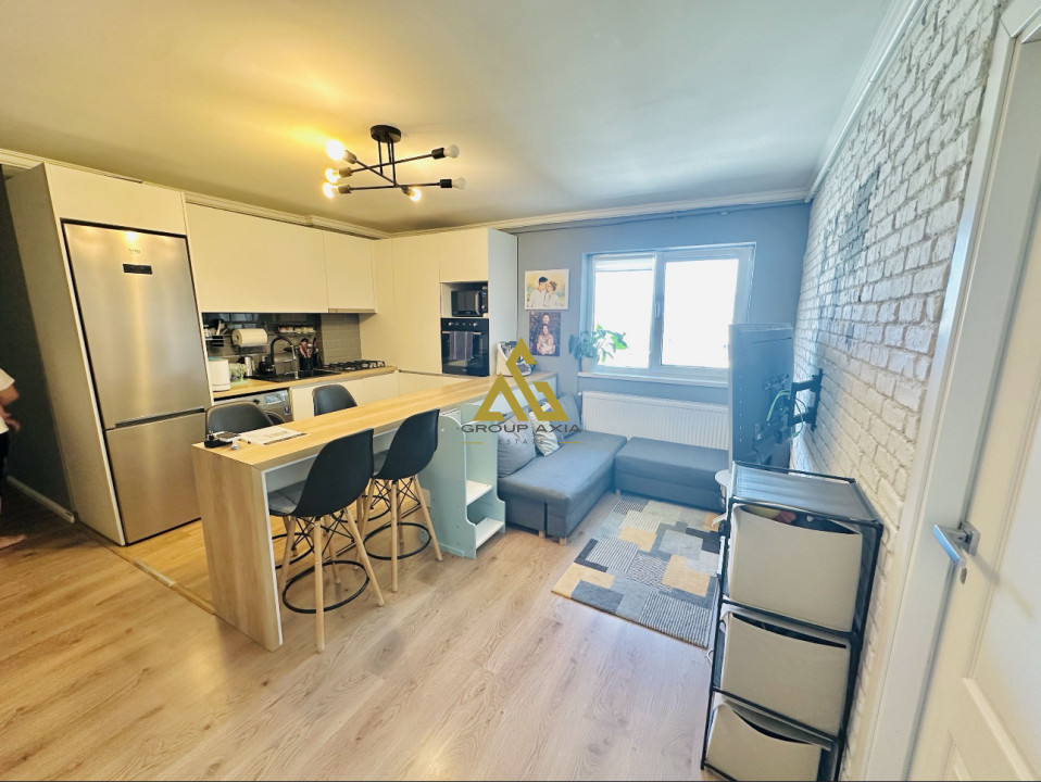3 camere, 61 mp, balcon, 2 bai, etaj 3, Vivo str. Razoare