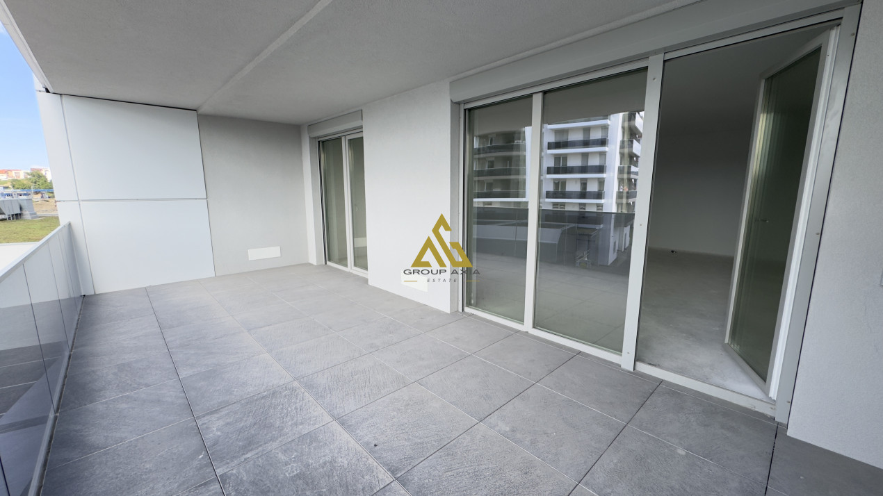 3 camere, 77mp, terasa 20mp, etaj 2, lift, CF, Elite City, Fabricii 